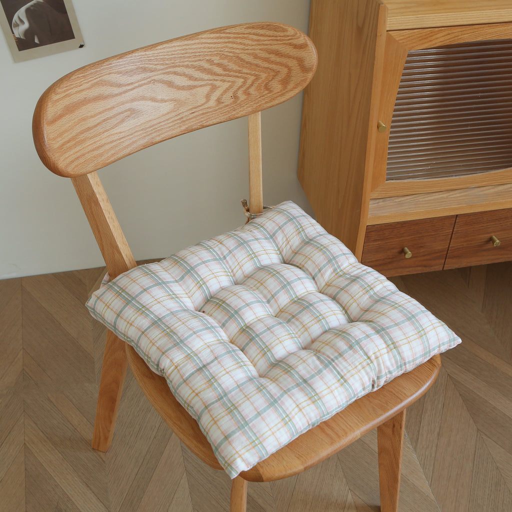 Plaid Seat Cushion